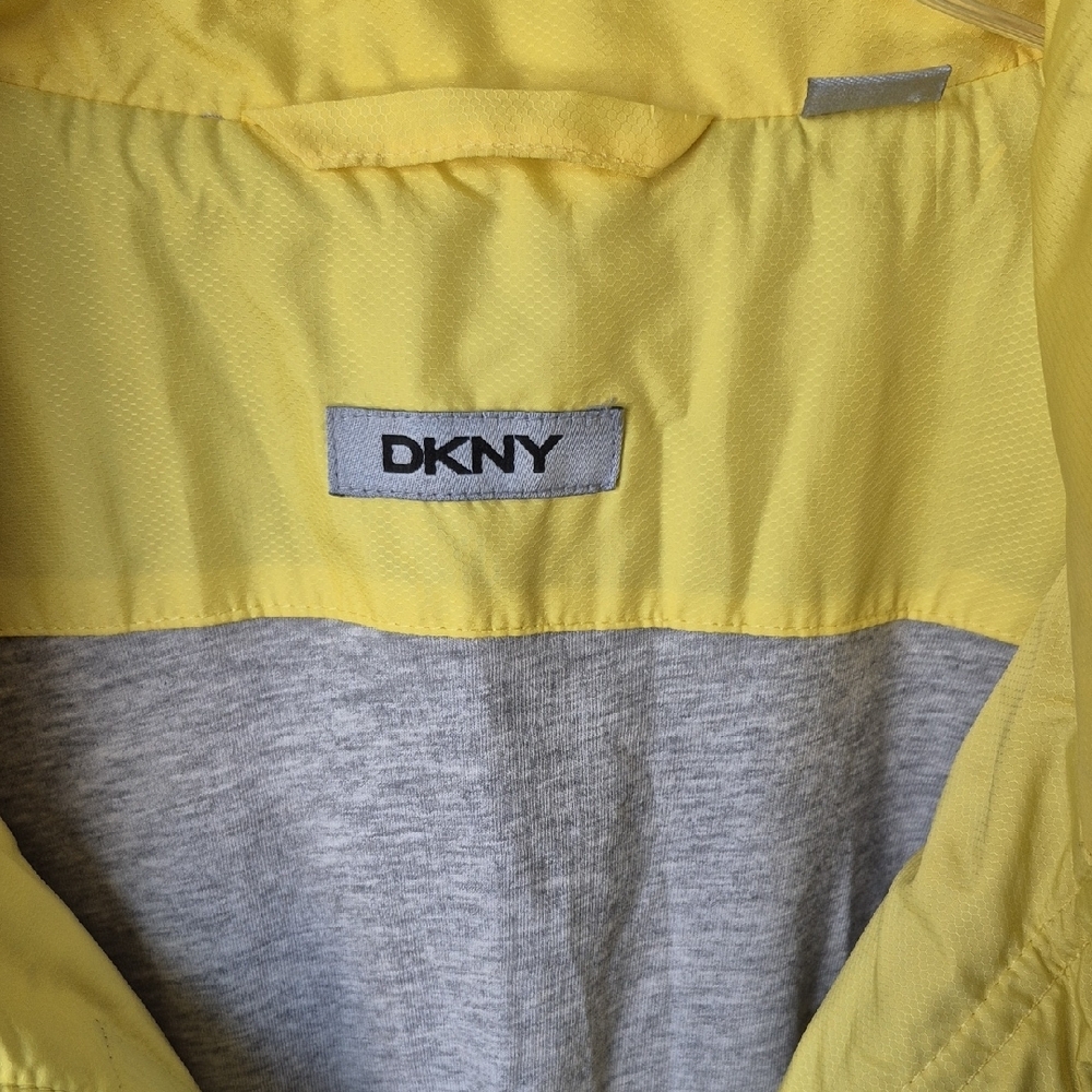 DKNY Men's Vibrant Yellow Windbreaker- XXL - Picture 2 of 15